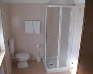 https://malpensahouse.it-lombardy.com